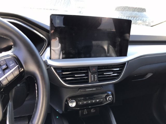 Used 2024 Ford Escape Platinum AWD/4WD image 32