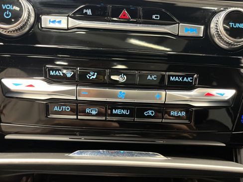 Used 2023 Ford Explorer ST w/ Technology Package AWD/4WD image 19