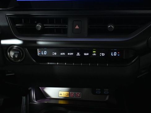 New 2026 Lexus UX 300h AWD w/ Accessory Package (2T) image 22