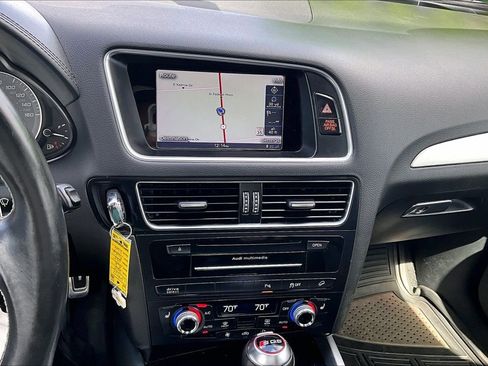 Used 2015 Audi SQ5 Prestige image 15