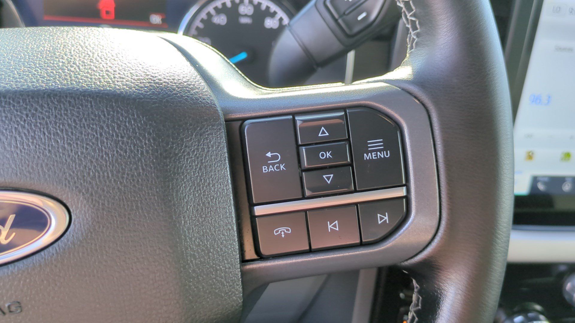 Used 2023 Ford F150 XLT w/ Equipment Group 302A High AWD/4WD image 18