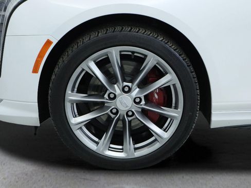 Used 2023 Cadillac CT4 Sport AWD/4WD image 9