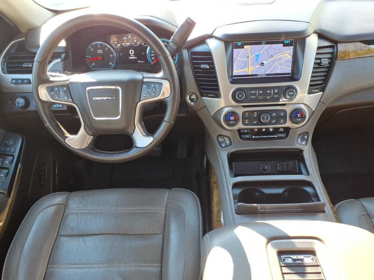 Used 2017 GMC Yukon Denali w/ Open Road Package AWD/4WD image 13