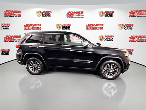 Used 2021 Jeep Grand Cherokee Limited w/ Luxury Group II image 20