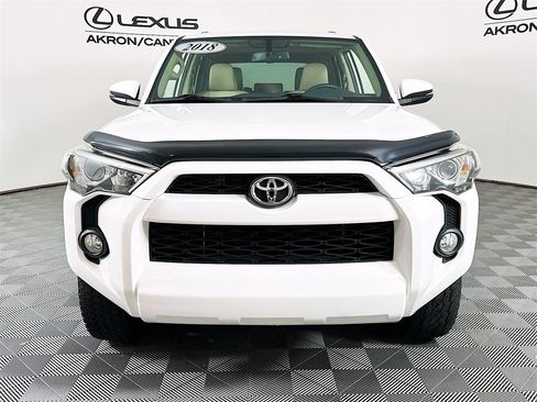 Used 2018 Toyota 4Runner SR5 Premium image 2
