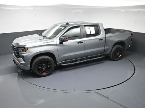 Certified 2023 Chevrolet Silverado 1500 RST w/ Redline Edition image 28