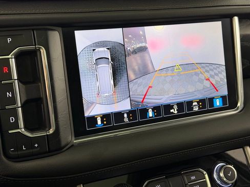 Used 2021 GMC Yukon Denali w/ Denali Ultimate Package image 24