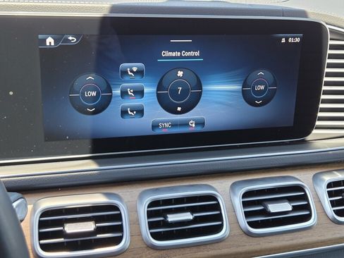 Certified 2026 Mercedes-Benz GLE 350 4MATIC image 32