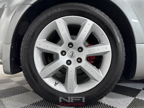 Used 2004 Nissan 350Z Touring RWD image 20