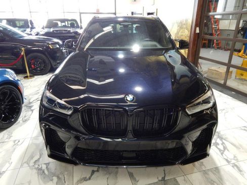 Used 2021 BMW X5 M image 3