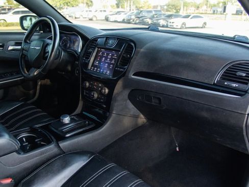 Used 2021 Chrysler 300 S RWD image 17