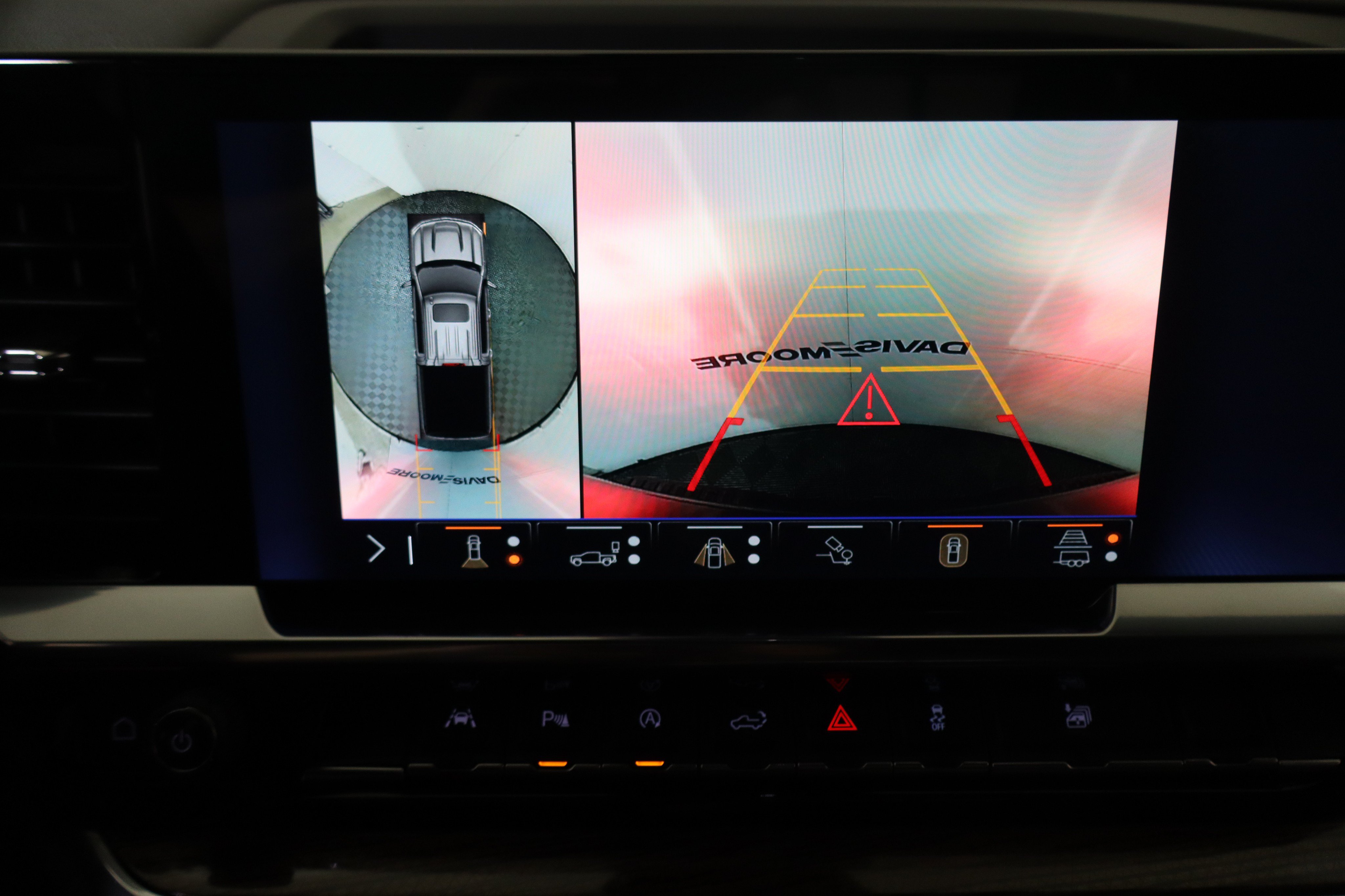 New 2026 Chevrolet Silverado 1500 RST w/ Redline Edition AWD/4WD image 26
