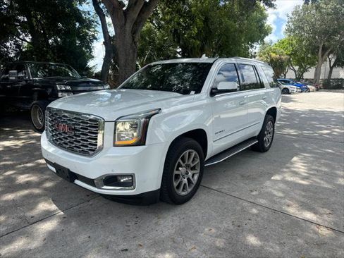 Used 2020 GMC Yukon Denali w/ Open Road Package AWD/4WD image 2