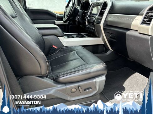 Used 2020 Ford F350 Lariat w/ Chrome Package AWD/4WD image 35