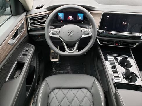 New 2026 Volkswagen Atlas SEL Premium R-Line AWD/4WD image 10