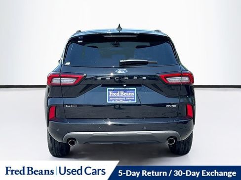 Used 2023 Ford Escape ST-Line w/ Tech Pack #1 AWD/4WD image 7