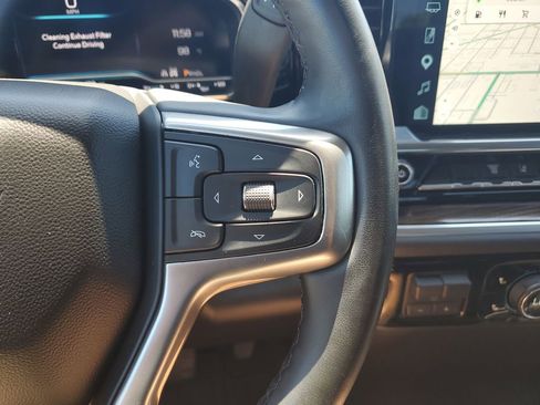 Used 2025 Chevrolet Silverado 2500 LT w/ Convenience Package AWD/4WD image 21