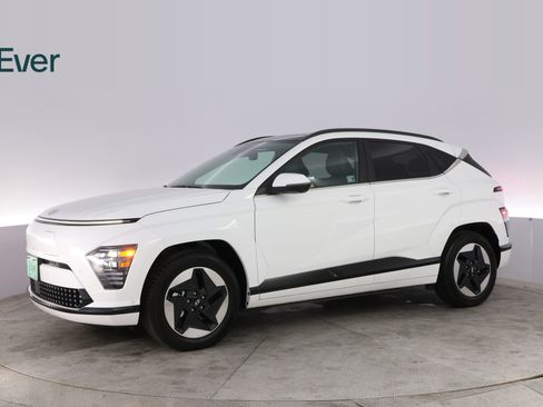 Used 2024 Hyundai Kona Limited FWD image 18