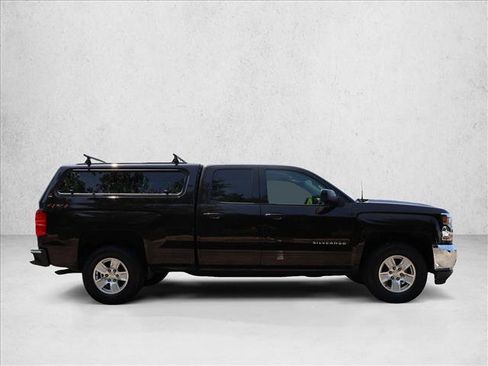 Used 2018 Chevrolet Silverado 1500 LT w/ All Star Edition AWD/4WD image 4
