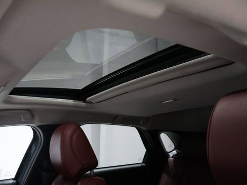 Used 2024 MAZDA CX-30 AWD 2.5 S w/ Preferred Package image 9