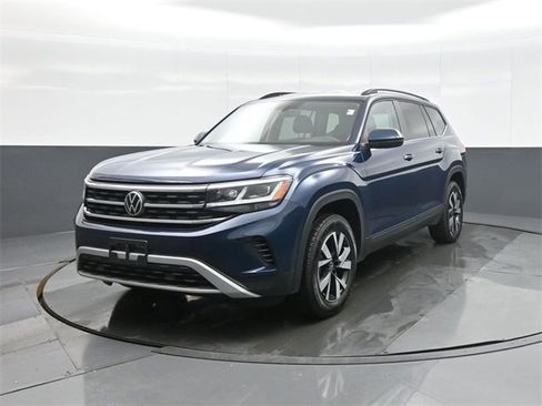 Used 2022 Volkswagen Atlas SE image 3