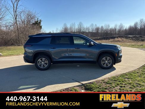 New 2026 Chevrolet Traverse LT w/ Driver Confidence Package image 10