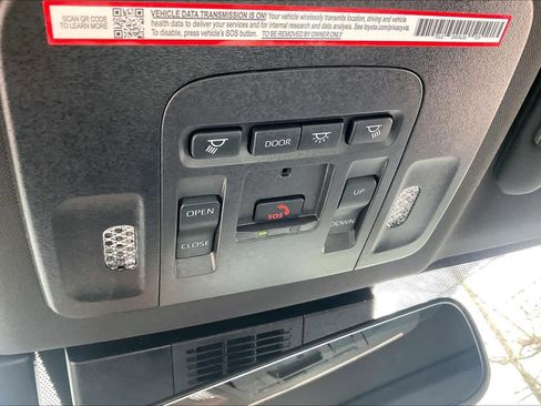 Used 2026 Toyota Camry SE w/ Convenience Package image 34