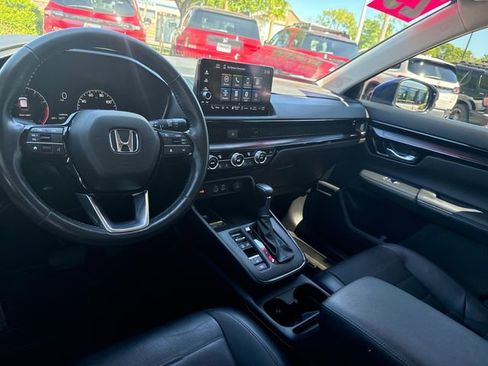 Used 2023 Honda CR-V EX-L image 25
