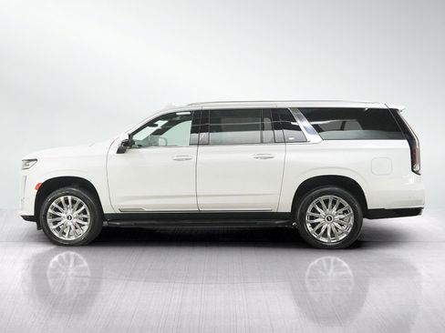 Used 2024 Cadillac Escalade ESV Premium Luxury w/ Performance Package AWD/4WD image 2