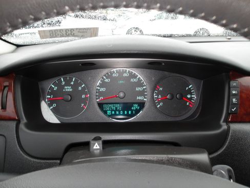 Used 2006 Chevrolet Impala LT image 16