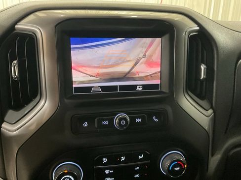Used 2024 Chevrolet Silverado 1500 Custom Trail Boss w/ LPO, Dark Essentials Package AWD/4WD image 18