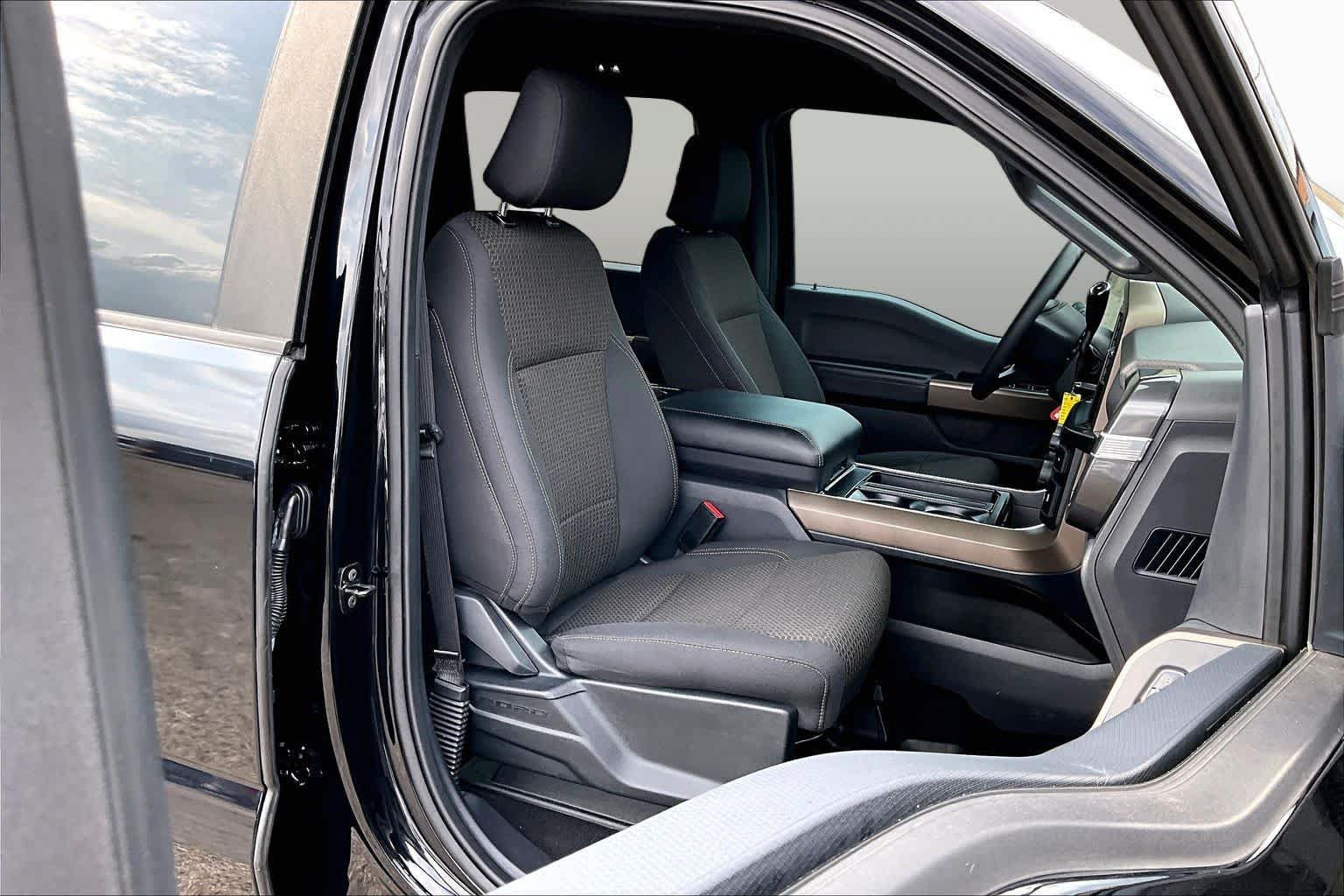 Used 2024 Ford F150 STX w/ Equipment Group 201A FX4 AWD/4WD image 13