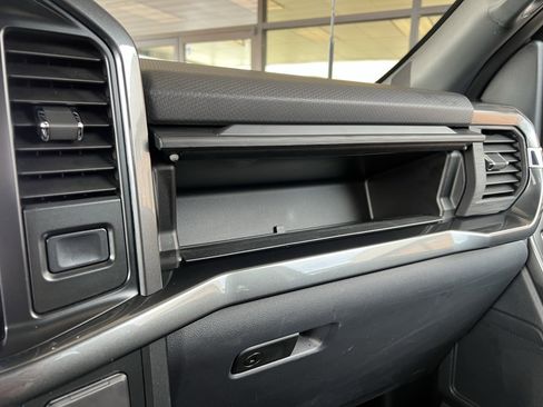 Used 2022 Ford F150 XLT w/ Equipment Group 302A High image 39