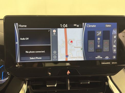 Used 2021 Toyota Venza Limited image 22