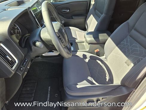 Used 2025 Nissan Frontier SV w/ SV Convenience Package image 10