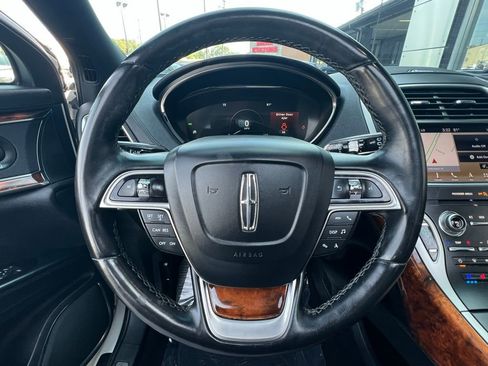 Used 2019 Lincoln Nautilus Reserve image 36