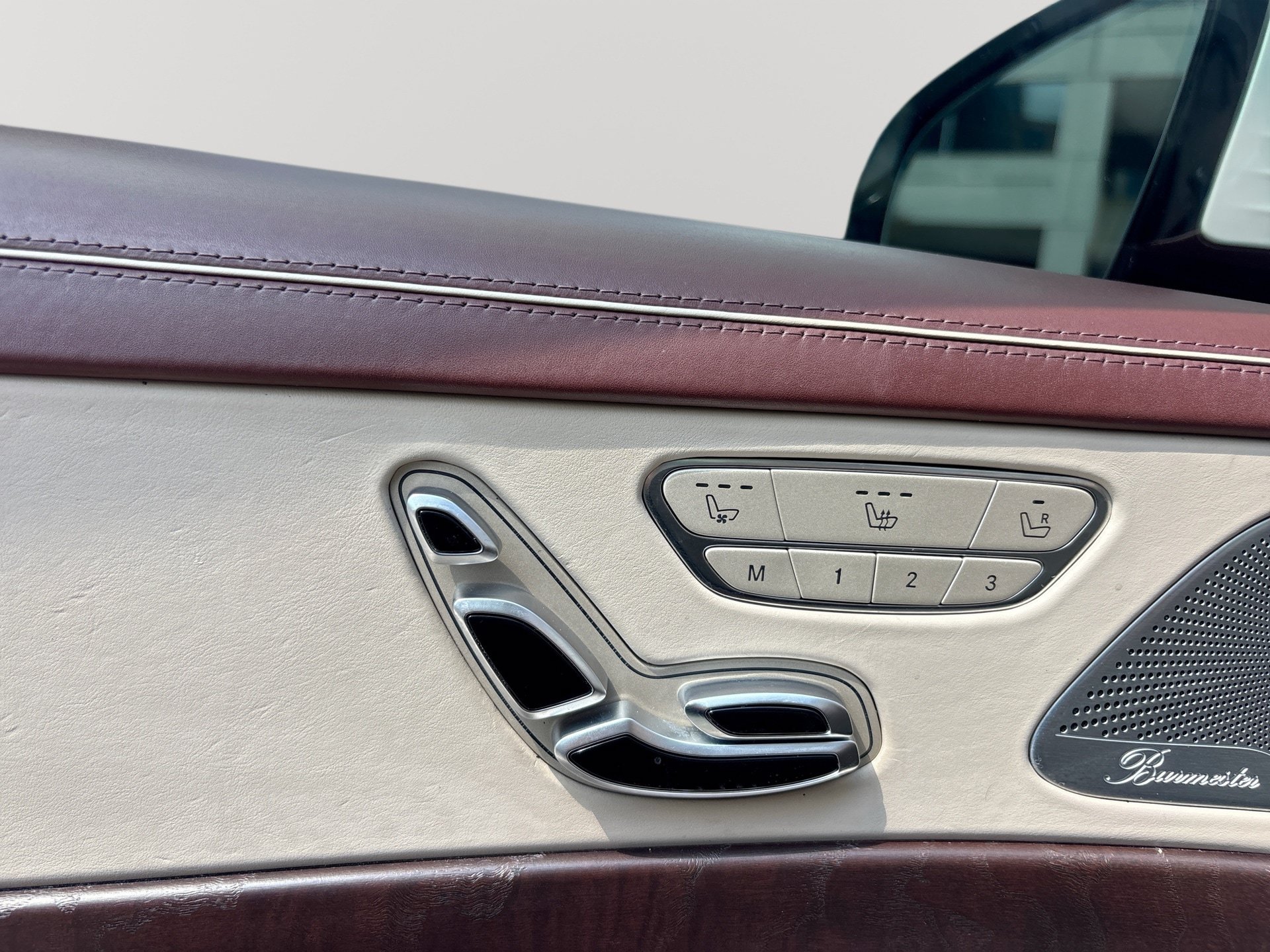 Used 2018 Mercedes-Benz S 560 4MATIC Sedan image 14