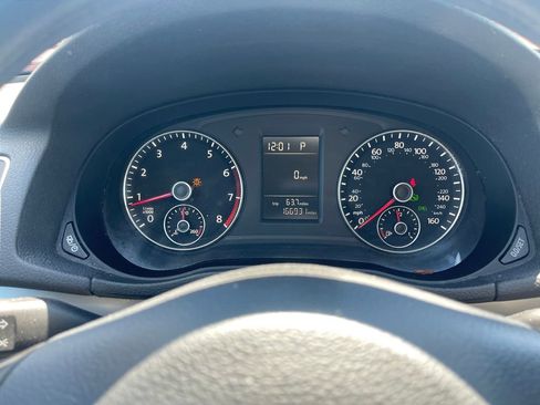 Used 2015 Volkswagen Passat 1.8T S FWD image 22