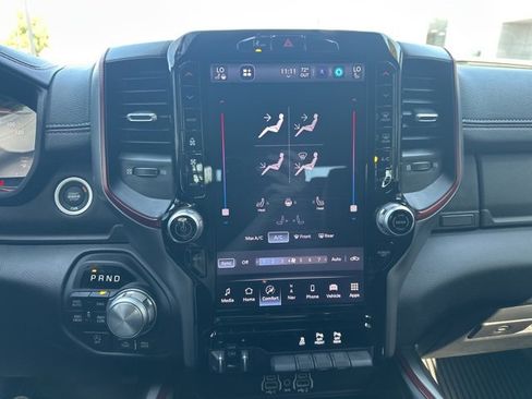 Used 2025 RAM 1500 Rebel image 40