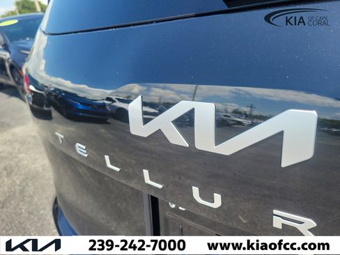 Certified 2023 Kia Telluride LX FWD image 11