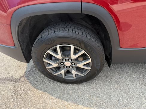 Certified 2021 GMC Acadia SLE w/ Driver Convenience Package AWD/4WD image 11