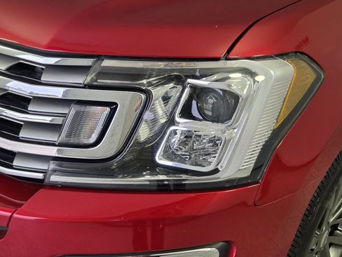 Used 2020 Ford Expedition Max Limited w/ Equipment Group 301A RWD image 11