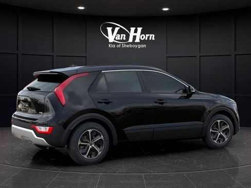 New 2026 Kia Niro EX image 6