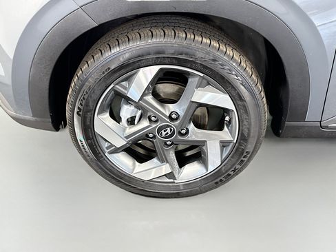 Used 2026 Hyundai Venue SEL image 38