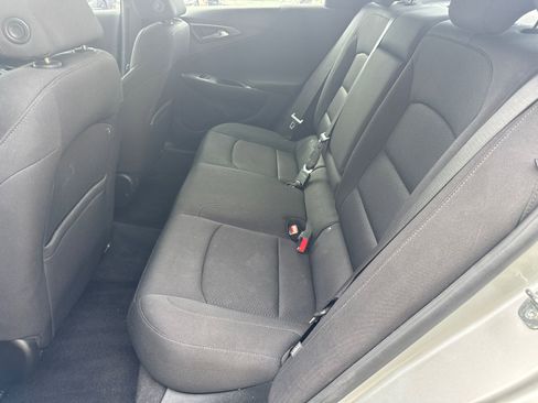 Used 2020 Chevrolet Malibu LT image 20