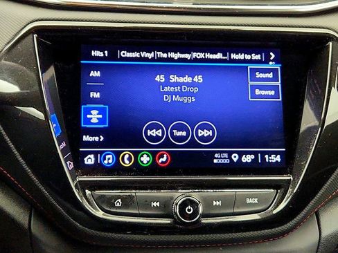 Used 2023 Chevrolet TrailBlazer RS w/ Sun and Liftgate Package FWD image 22