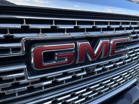 Used 2023 GMC Sierra 2500 Denali w/ Denali Ultimate Package image 32