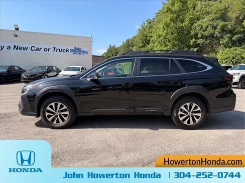 Used 2023 Subaru Outback Premium AWD/4WD image 8