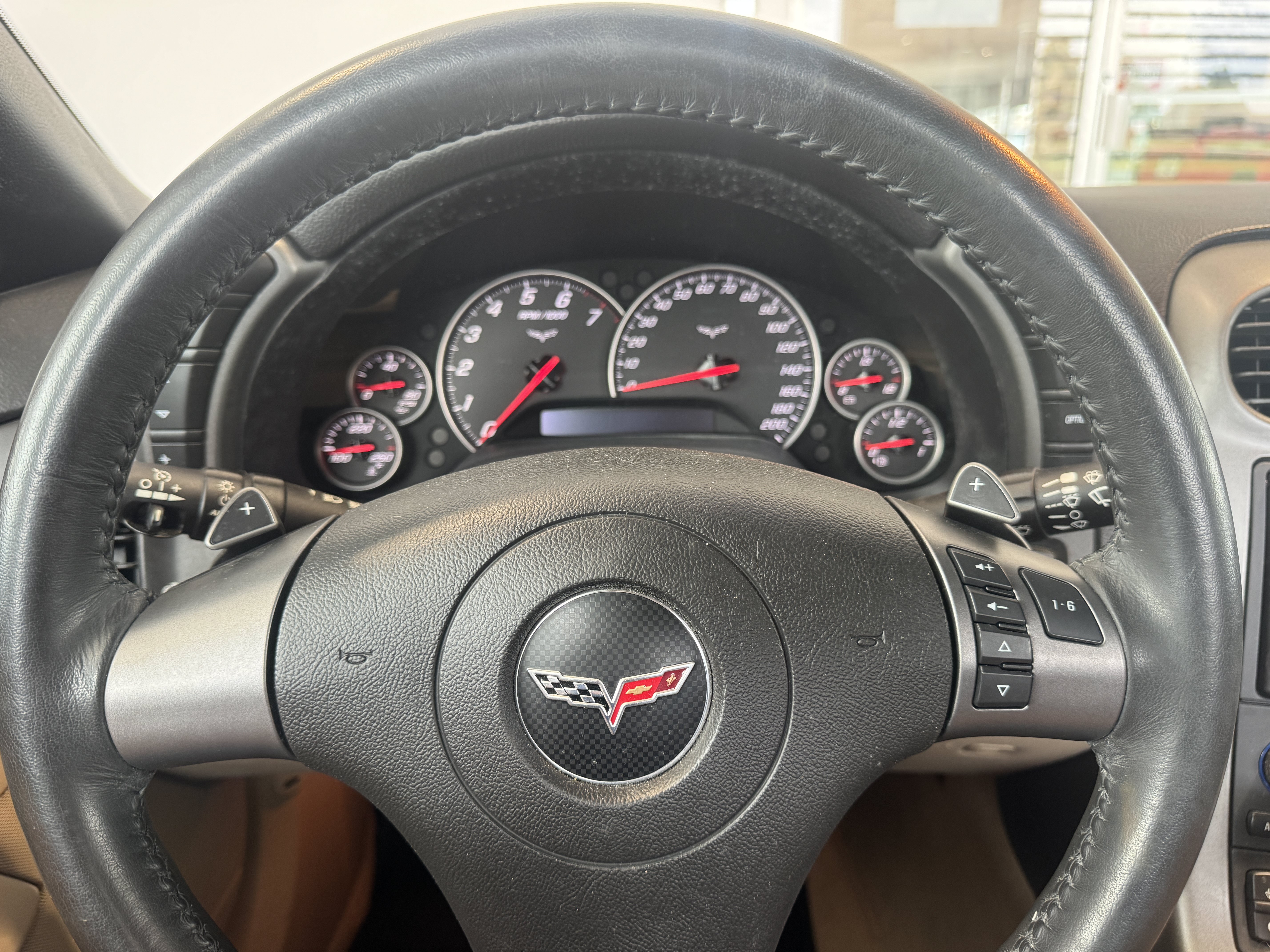Used 2007 Chevrolet Corvette Convertible w/ Preferred Equipment Group RWD image 3