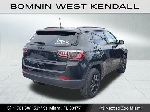 Used 2023 Jeep Compass Altitude image 7